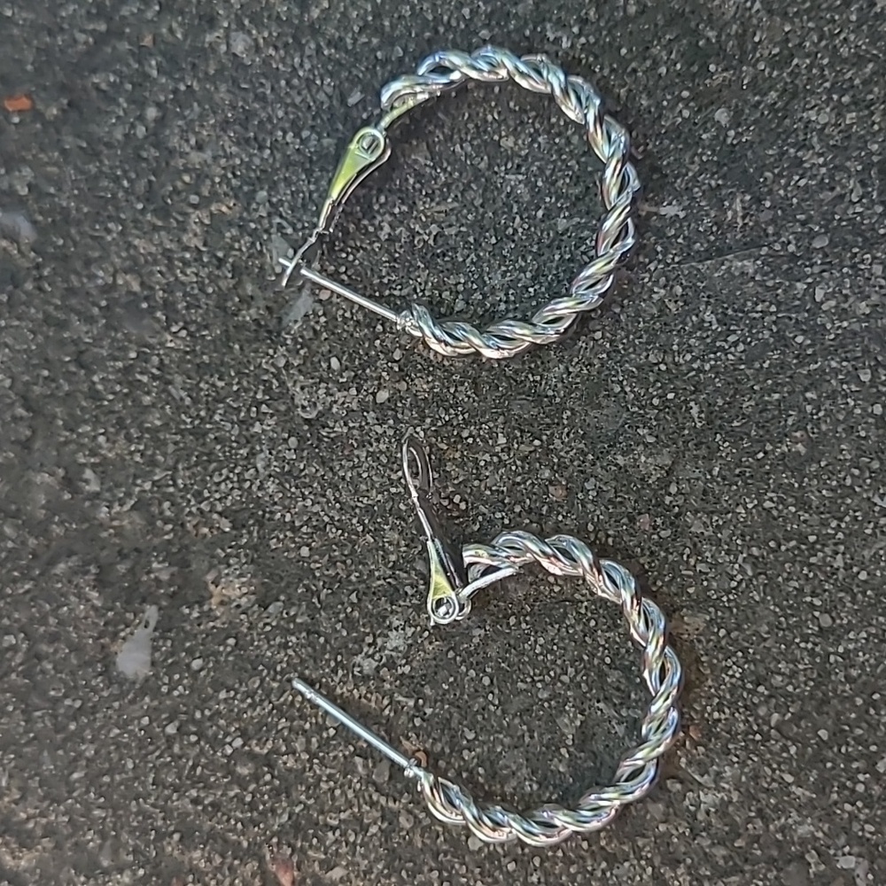 2 for $14! Silver Hoop Earrings NWOT - Picture 3 of 3